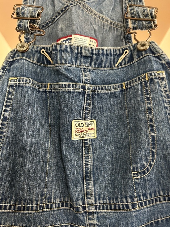 Old Navy Light Blue Denim Shirt with Branded Patch - Picture 3 of 4